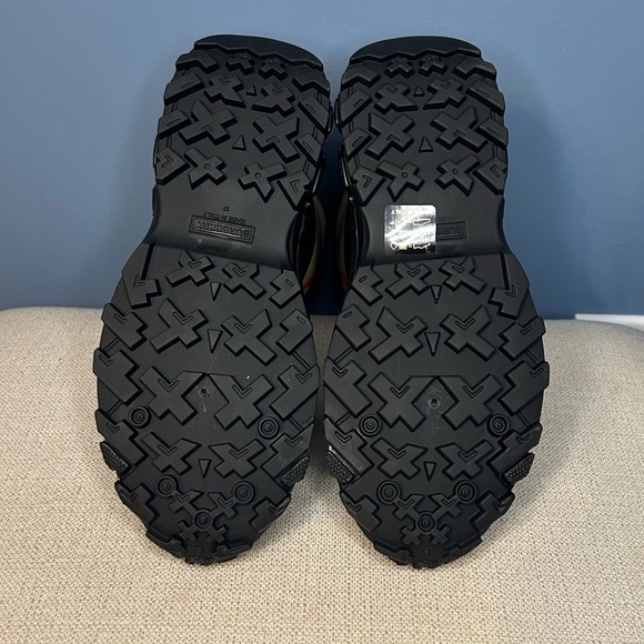 Burberry House Check Panel Rain Boots - Picture 6 of 9